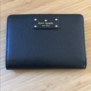 Kate Spade Tellie Chester Street Medium Wallet